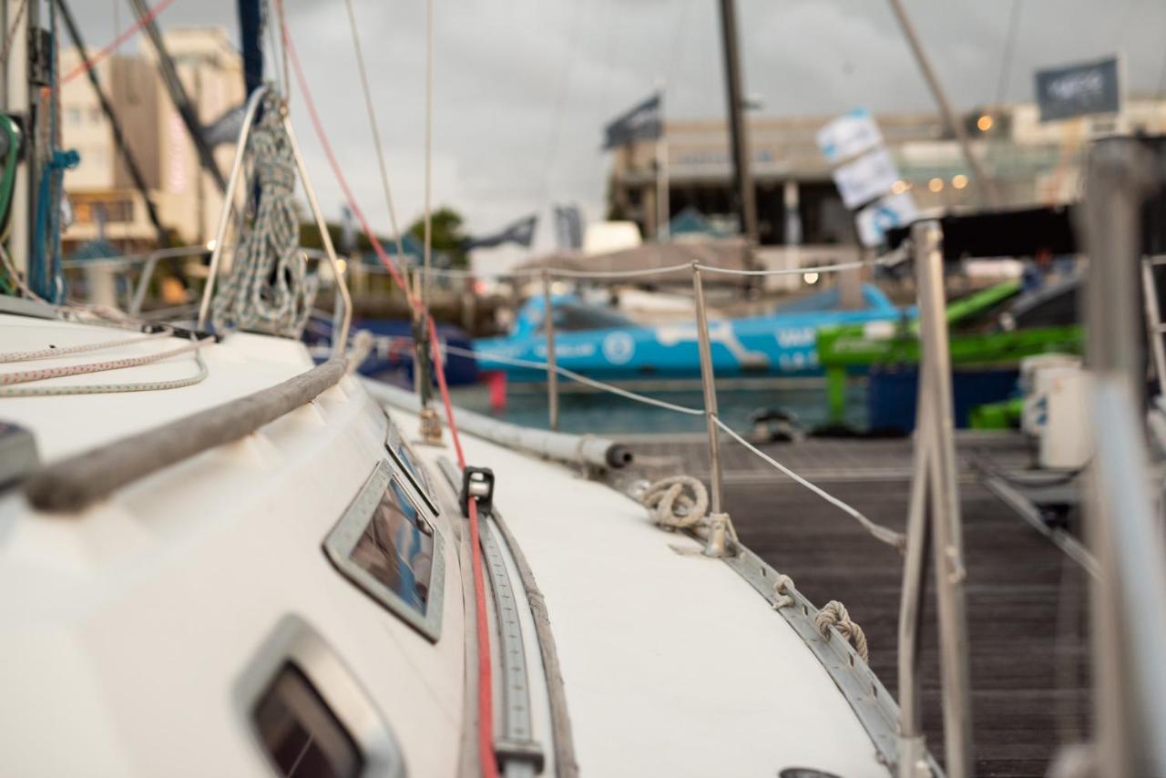 Nuit Sur Un Bateau Hotel La Rochelle  Exterior foto